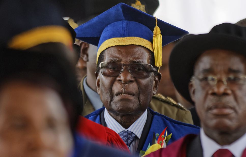 presidente zimbabue aparece publicamente control militar