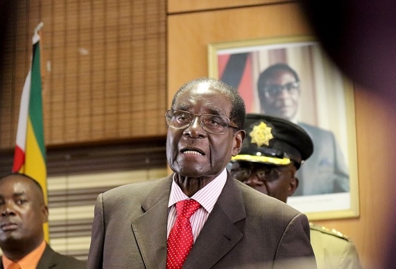 Remueven a Mugabe de la dirigencia del partido gobernante en Zimbabue