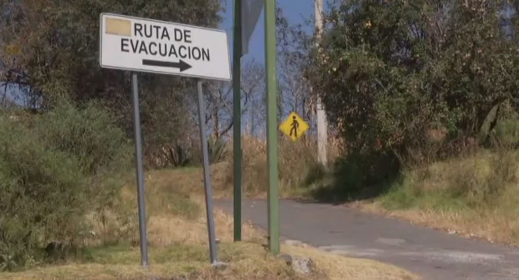 Rutas de evacuación están en mal estado