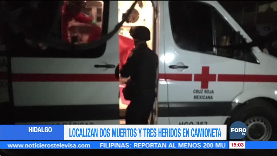 Encuentran camioneta con dos cuerpos y tres heridos en Hidalgo