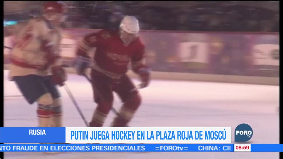 Presidente ruso juega partido de hockey sobre hielo