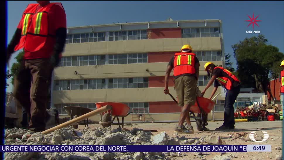 27 mil estudiantes CDMX estudian en aulas provisionales tras sismo 19S