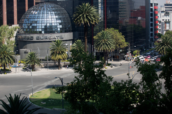 Bolsa Mexicana cierra segunda jornada de la semana con alza de 0.64