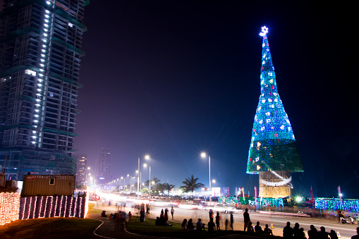 Sri Lanka recibe récord Guinness por árbol de Navidad más alto del mundo