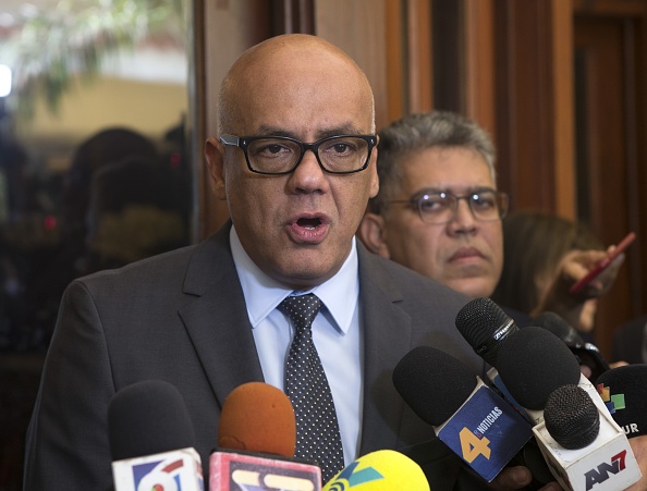 Gobierno venezolano afirma que avanza diálogo con oposición en Santo Domingo