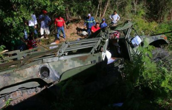 mueren tres militares accidente carretero yucatan