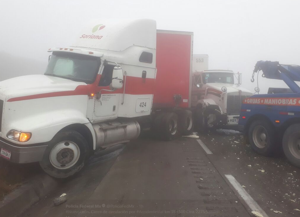 Accidentes vehiculares provocan cierres en la autopista Monterrey-Saltillo