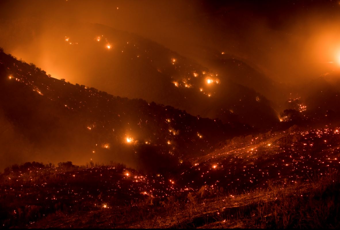 Incendio en California se convierte en el tercero más grande registrado