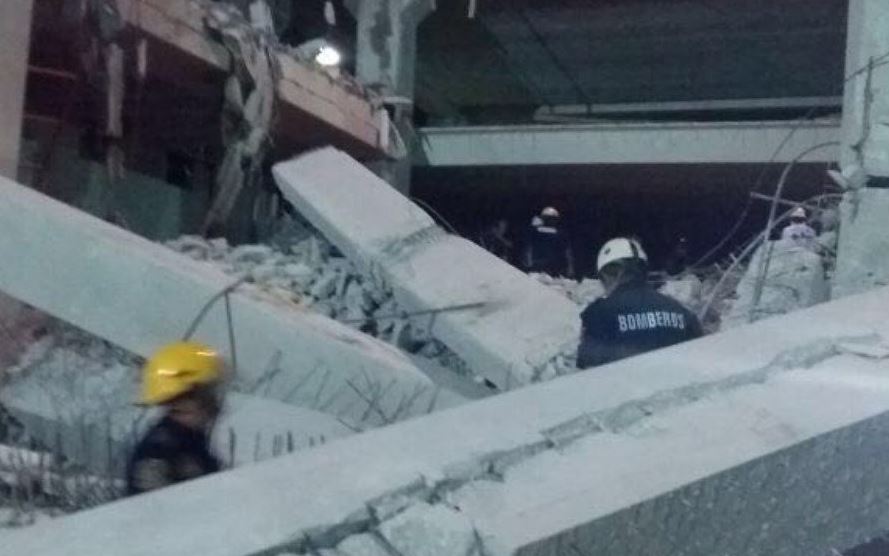 Derrumbe de hotel en Mérida deja cuatro muertos