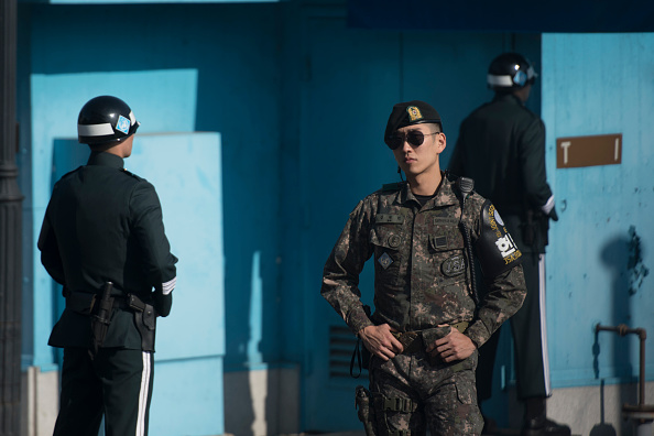 Surcorea hace disparos aviso deserción soldado norcoreano