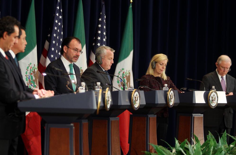 México y EU presentan avances del diálogo binacional sobre combate al narcotráfico
