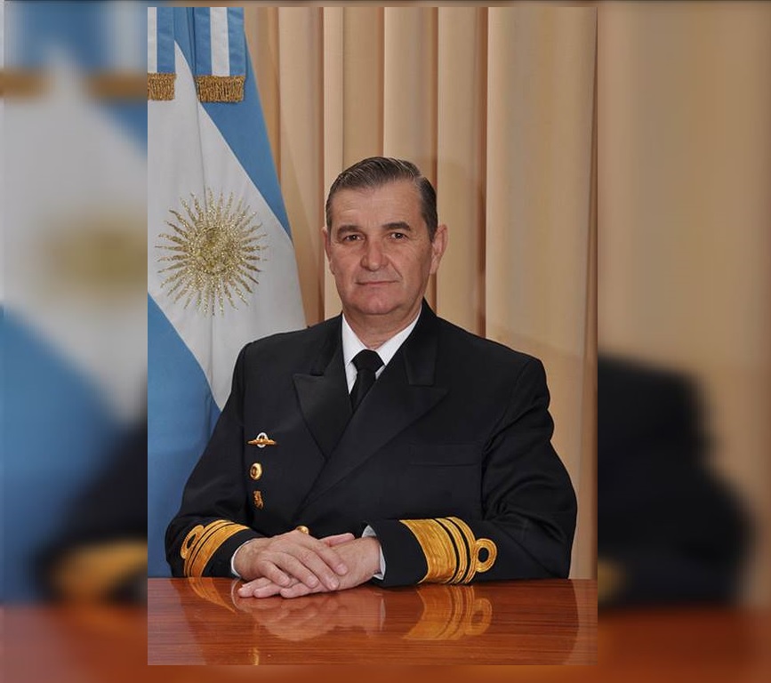 Gobierno argentino destituye al jefe de la Armada tras caso submarino