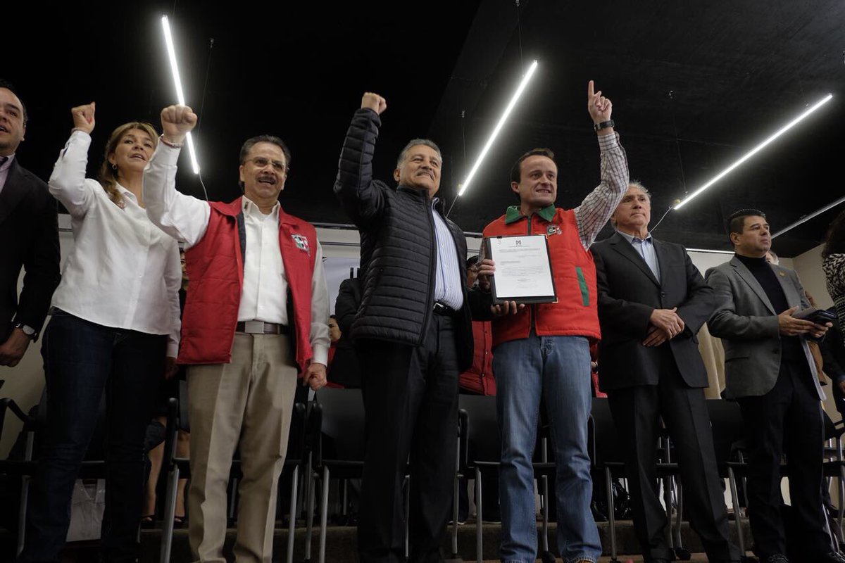 Mikel Arriola se reúne con la Confederación de Organizaciones Populares