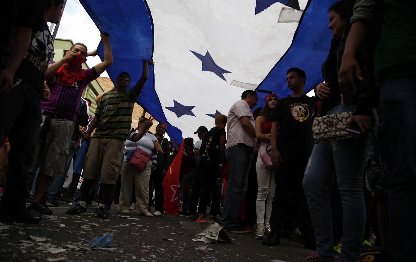 Denuncian muerte 16 personas durante crisis poselectoral Honduras