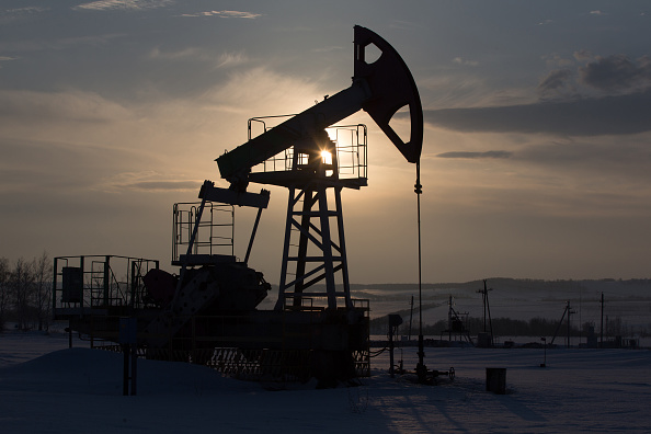 AMLO analiza si relanzarán subastas de campos petroleros
