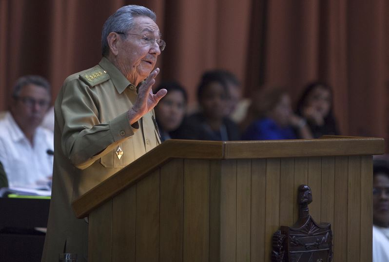 Cuba retrasa la designación del sucesor de Raúl Castro