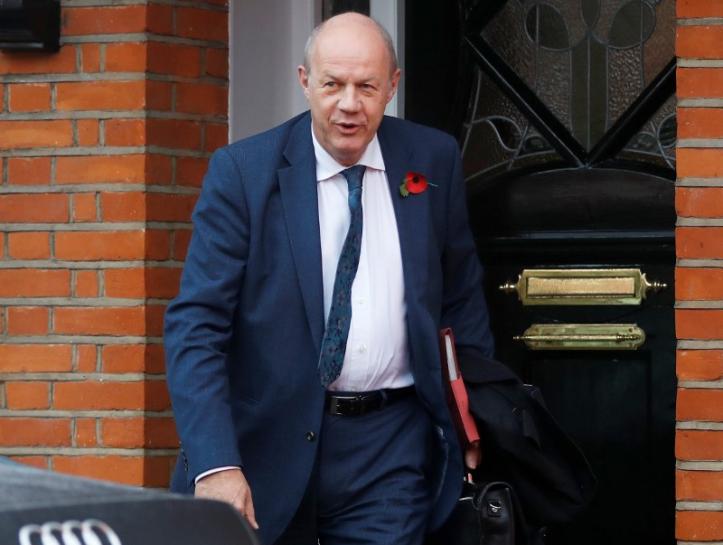 Dimite viceprimer ministro británico acusado acoso sexual