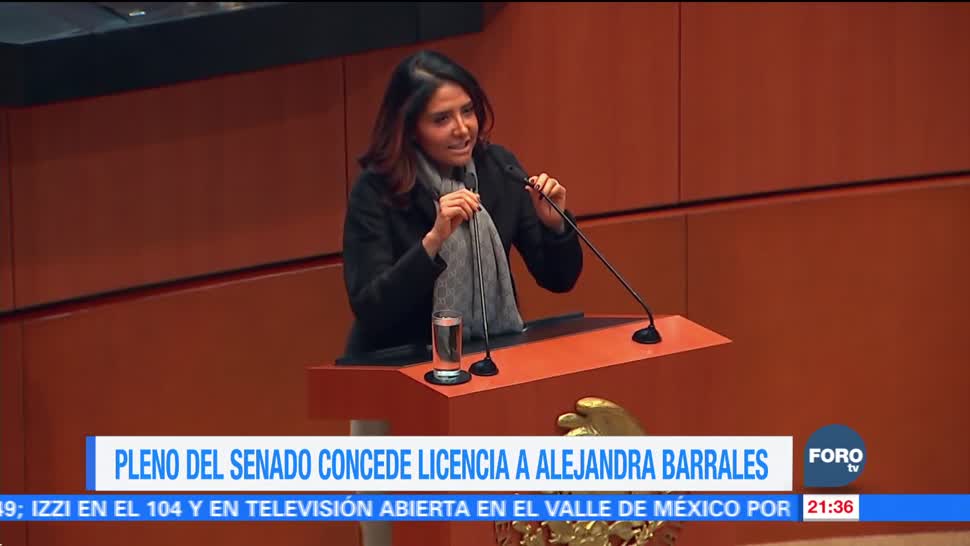 Senado concede licencia a Alejandra Barrales