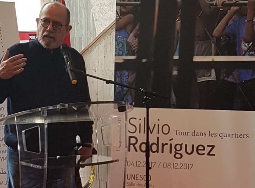 Silvio Rodríguez, el trovador de Cuba, cambia la guitarra por la cámara