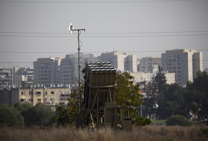 Sistema antimisiles israelí intercepta cohete disparado Gaza