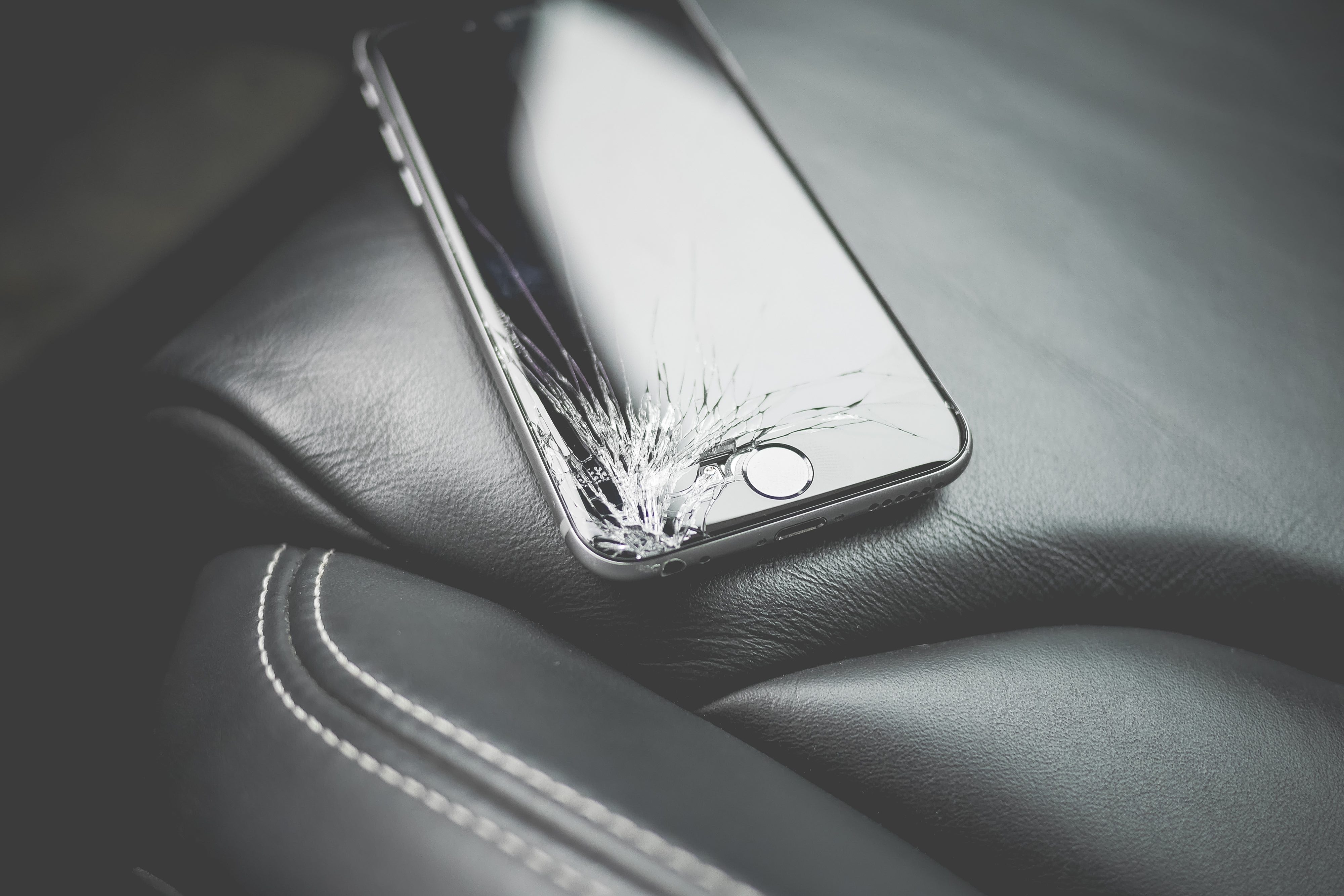 smartphone-cristal-roto-repararse