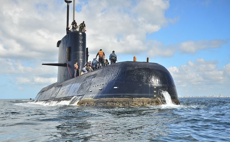 Armada argentina niega que submarino realizó llamadas de emergencia antes de desaparecer