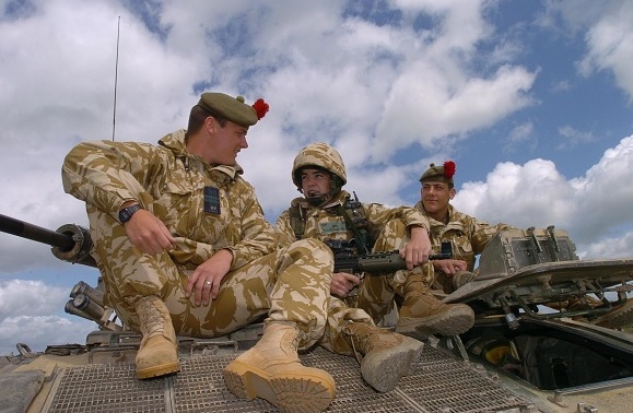 Tropas británicas cometieron crímenes de guerra en Irak