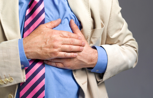¿Cómo detectar los síntomas más comunes de un ataque cardíaco?