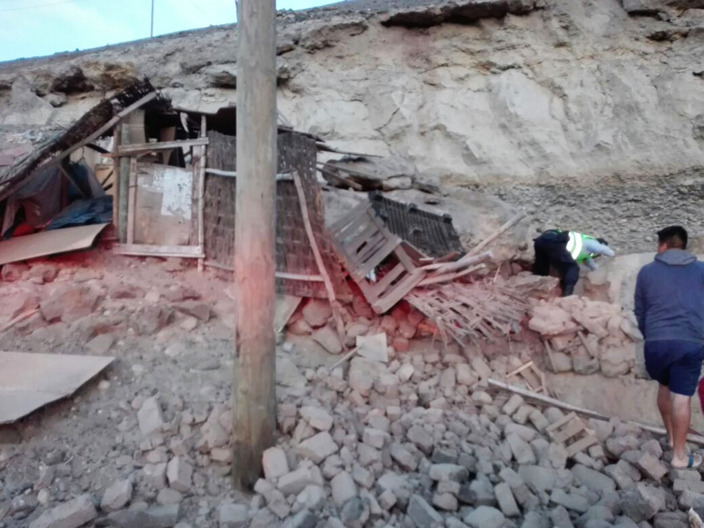 El presidente de Perú pide calma tras sismo de 6.8 grados