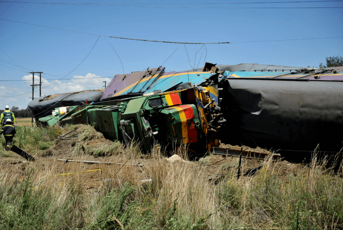 Accidente de tren en Sudáfrica. (AP)