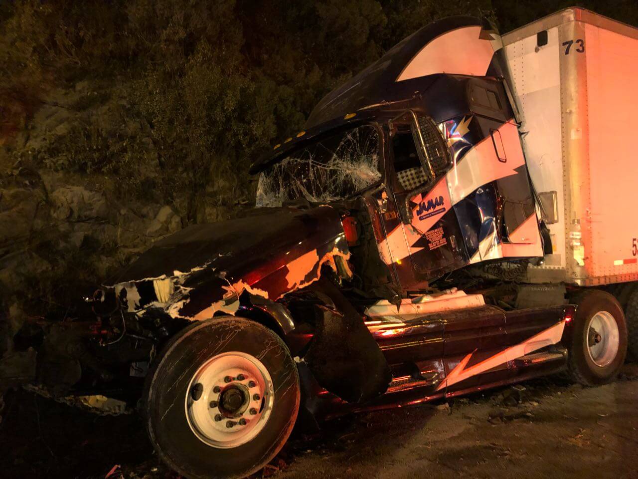 cinco lesionados accidente autopista mexico toluca