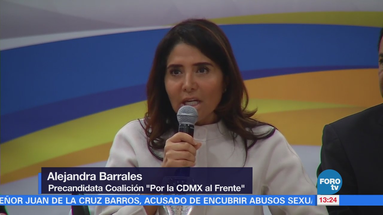 Alejandra Barrales participa en la inauguración de la plenaria de los senadores del PAN y PRD