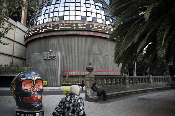 La Bolsa Mexicana inicia la semana con ganancia