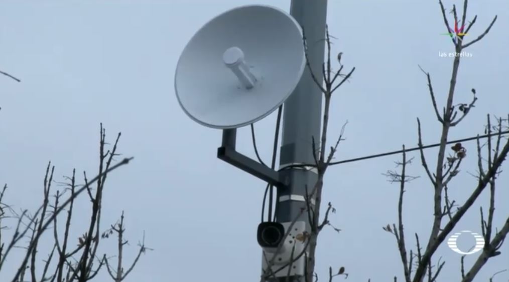Colocan cámaras de vigilancia en escuela saqueada de Saltillo