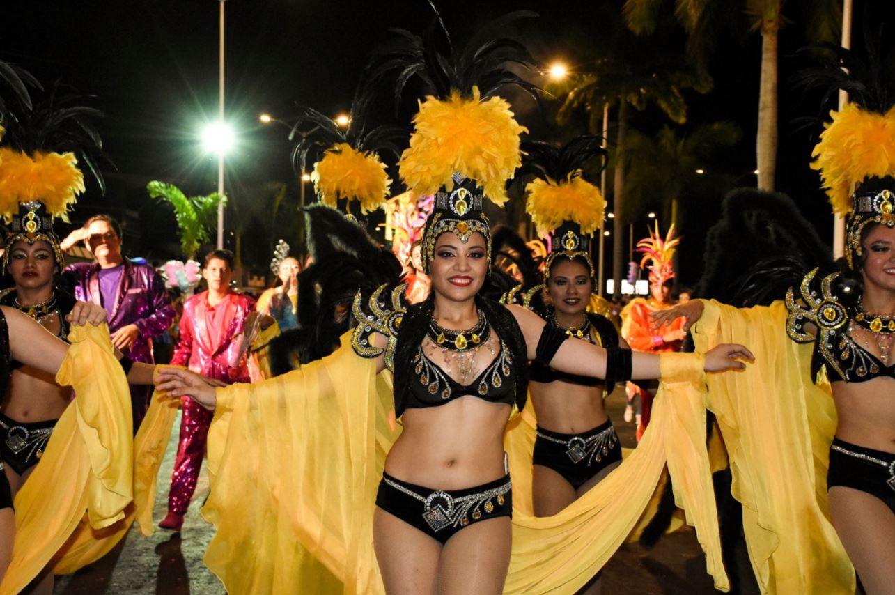 Inicia Carnaval de Campeche con baile para recaudar fondos