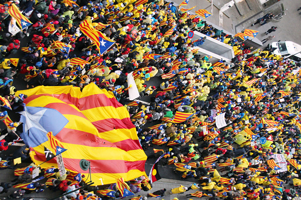Cataluña pierde 381 mdd en turismo por inestabilidad política