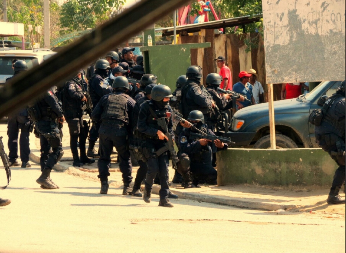 detienen a 38 por enfrentamientos en concepcion acapulco