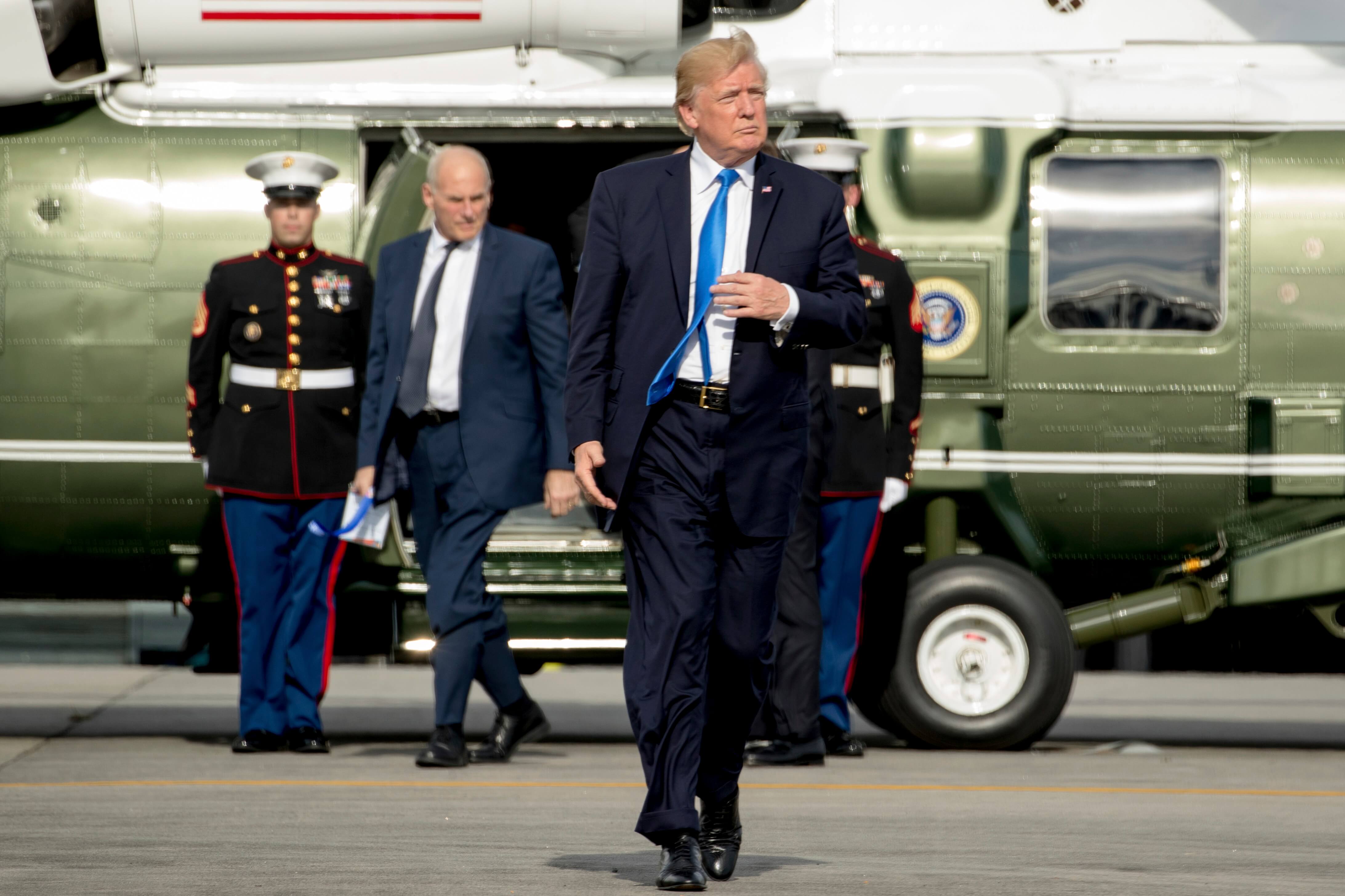 Trump desmiente a John Kelly sobre declaraciones del muro fronterizo