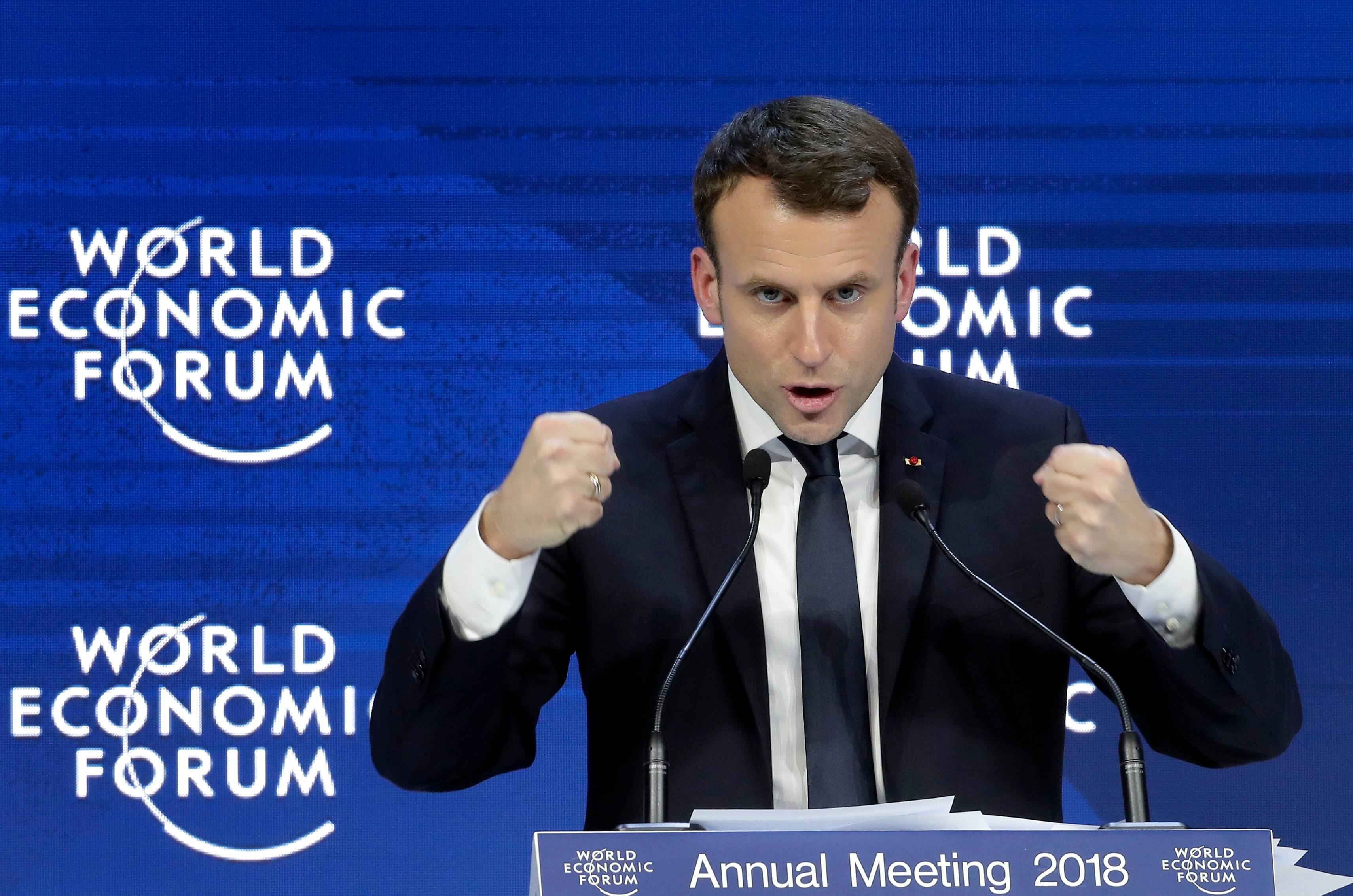 Francia esta de vuelta, dice Emmanuel Macron, Foro Economico Mundial