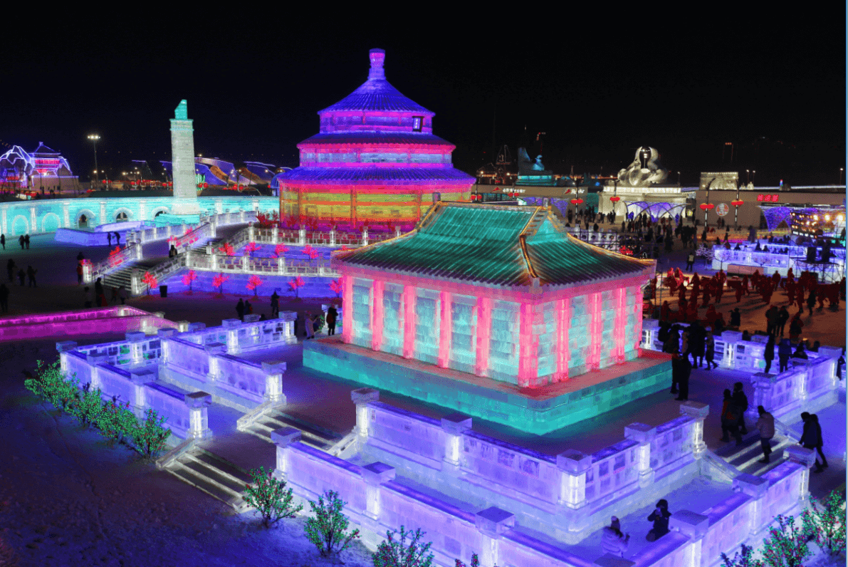 Inauguran el festival de Hielo de Harbin, en China