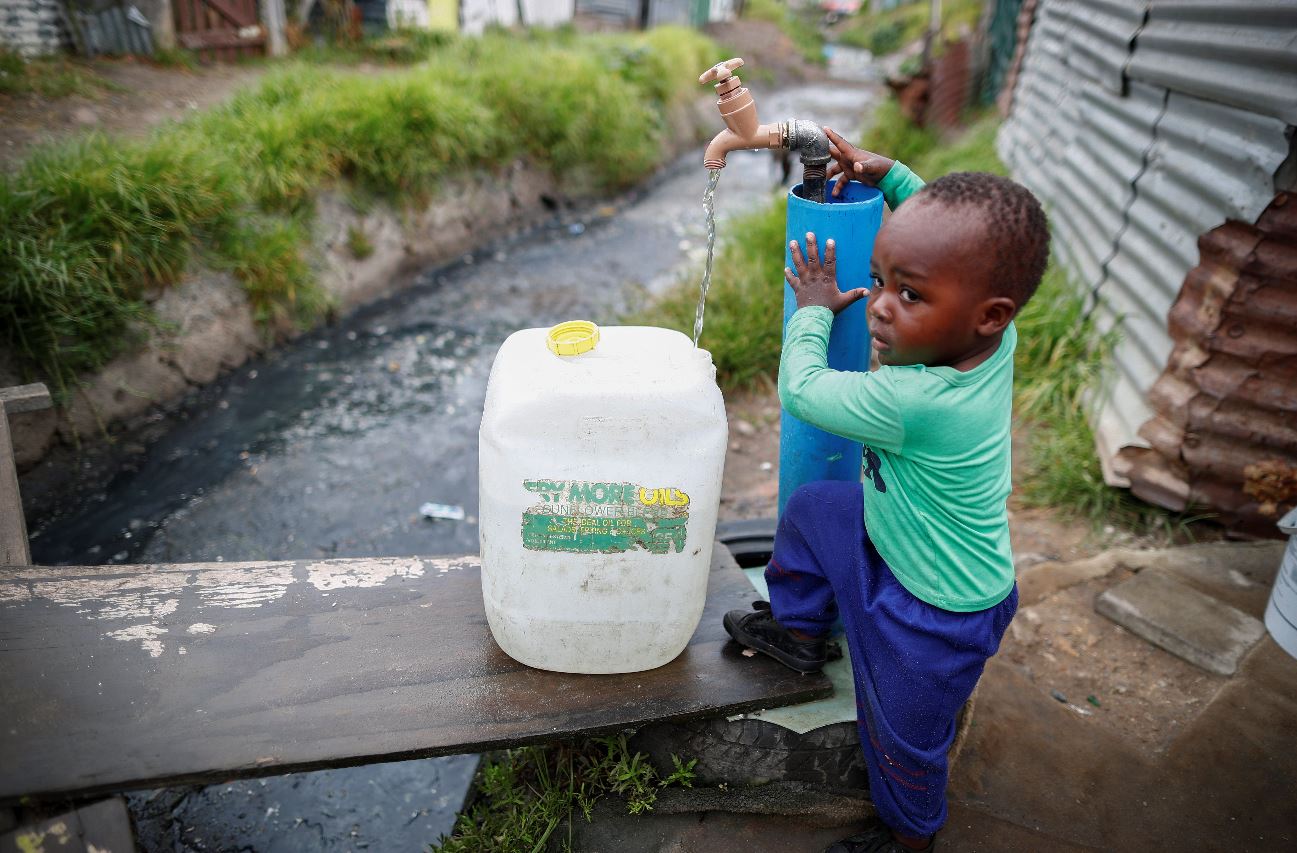 Ciudad del Cabo logra cuatro días más de agua; el ‘Día Cero’ será el 16 de abril. (EFE)