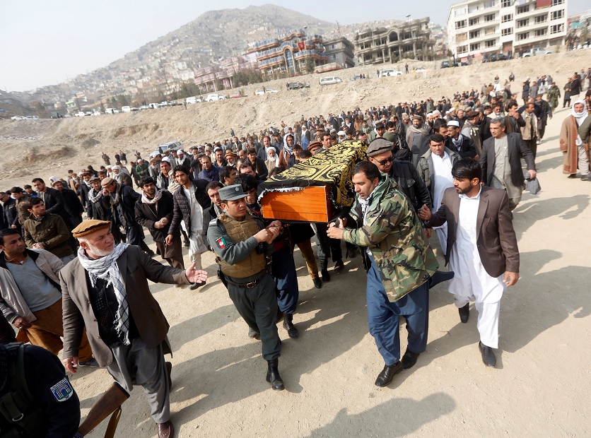  Suman 103 muertos y 235 heridos tras ataque en Afganistán