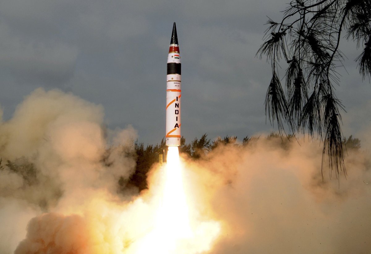 India lanza misil de largo alcance con capacidad nuclear