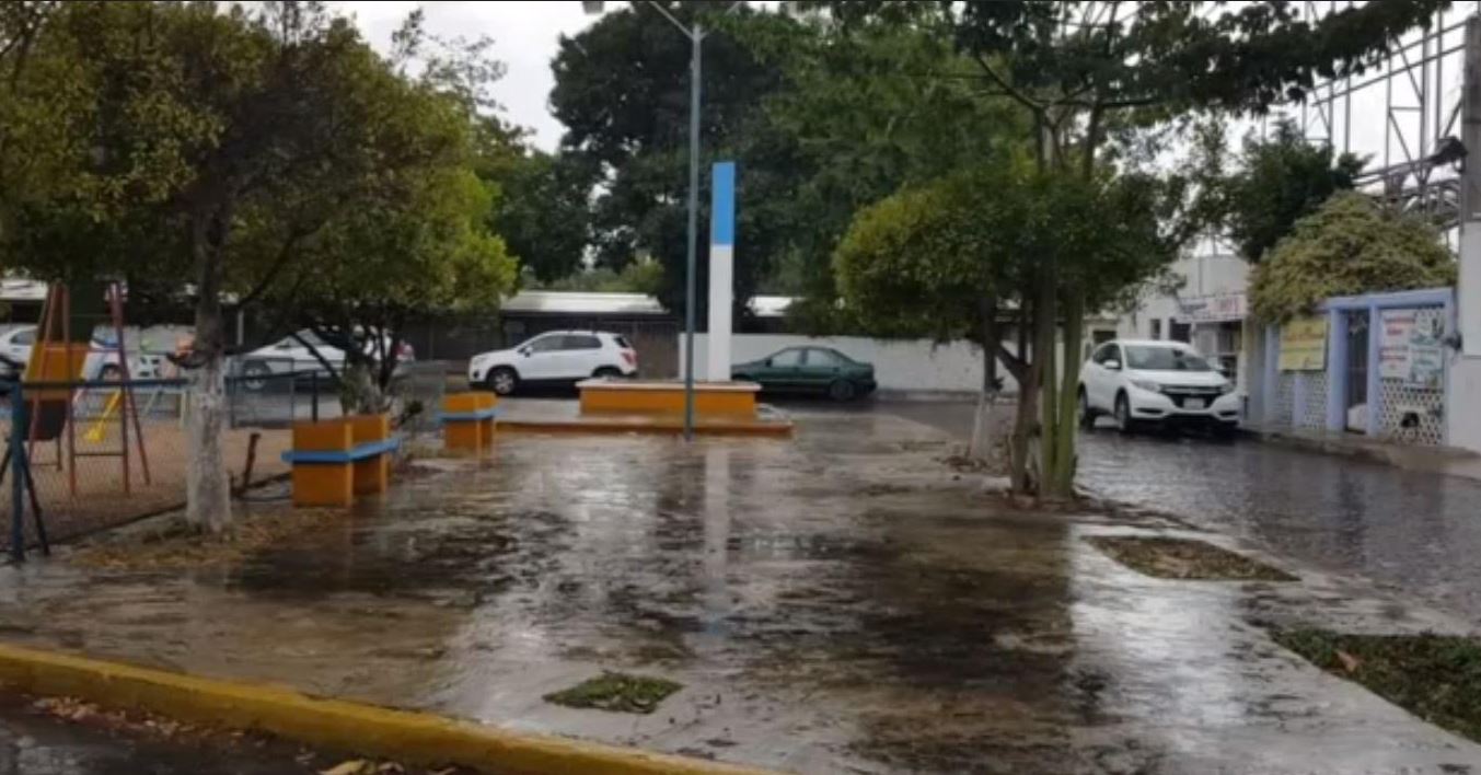 Lluvias dejan encharcamientos y nueve techos caídos en Yucatán