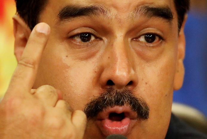 Maduro pide apoyo a venezolanos para reelección en 2018