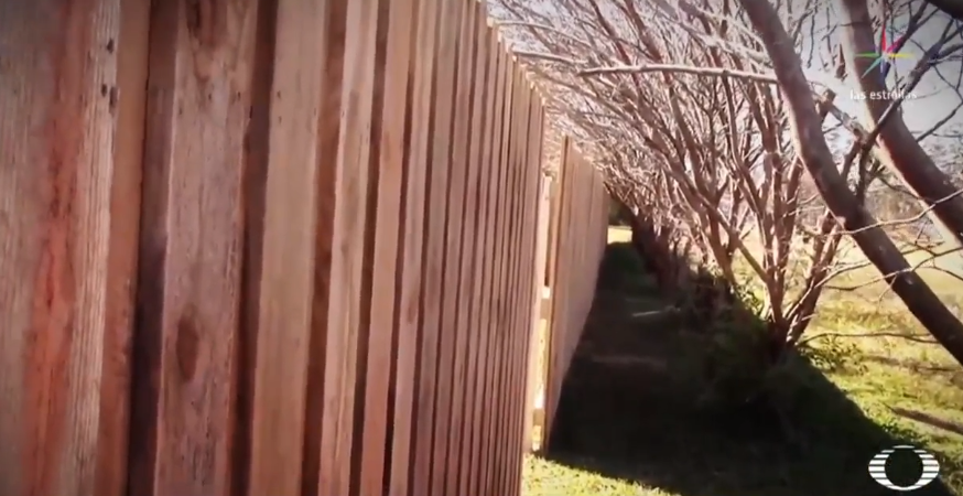 Mexicanos en Pennsylvania son discriminados; uno construyó un muro para protegerse
