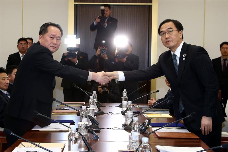 Norcorea participaría en Juegos Olímpicos de Invierno en Surcorea