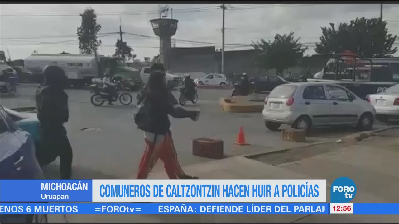 Pobladores de Caltzontzin se enfrentan con policías