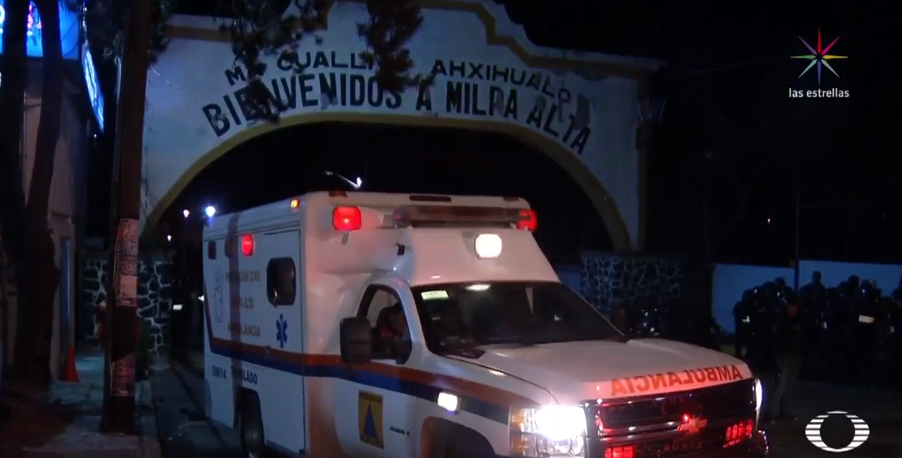 Policías CDMX rescatan a hombre que sería linchado en Milpa Alta