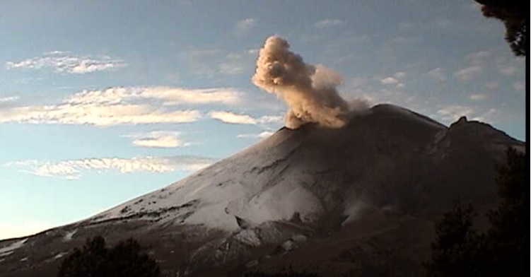 volcan popocatepetl realiza 160 exhalaciones en las 24 horas